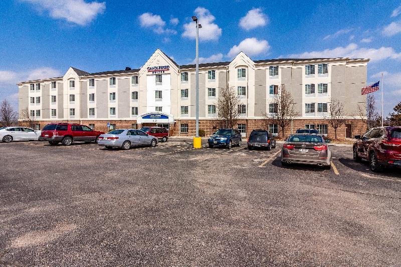Candlewood Suites Lincoln By Ihg Esterno foto
