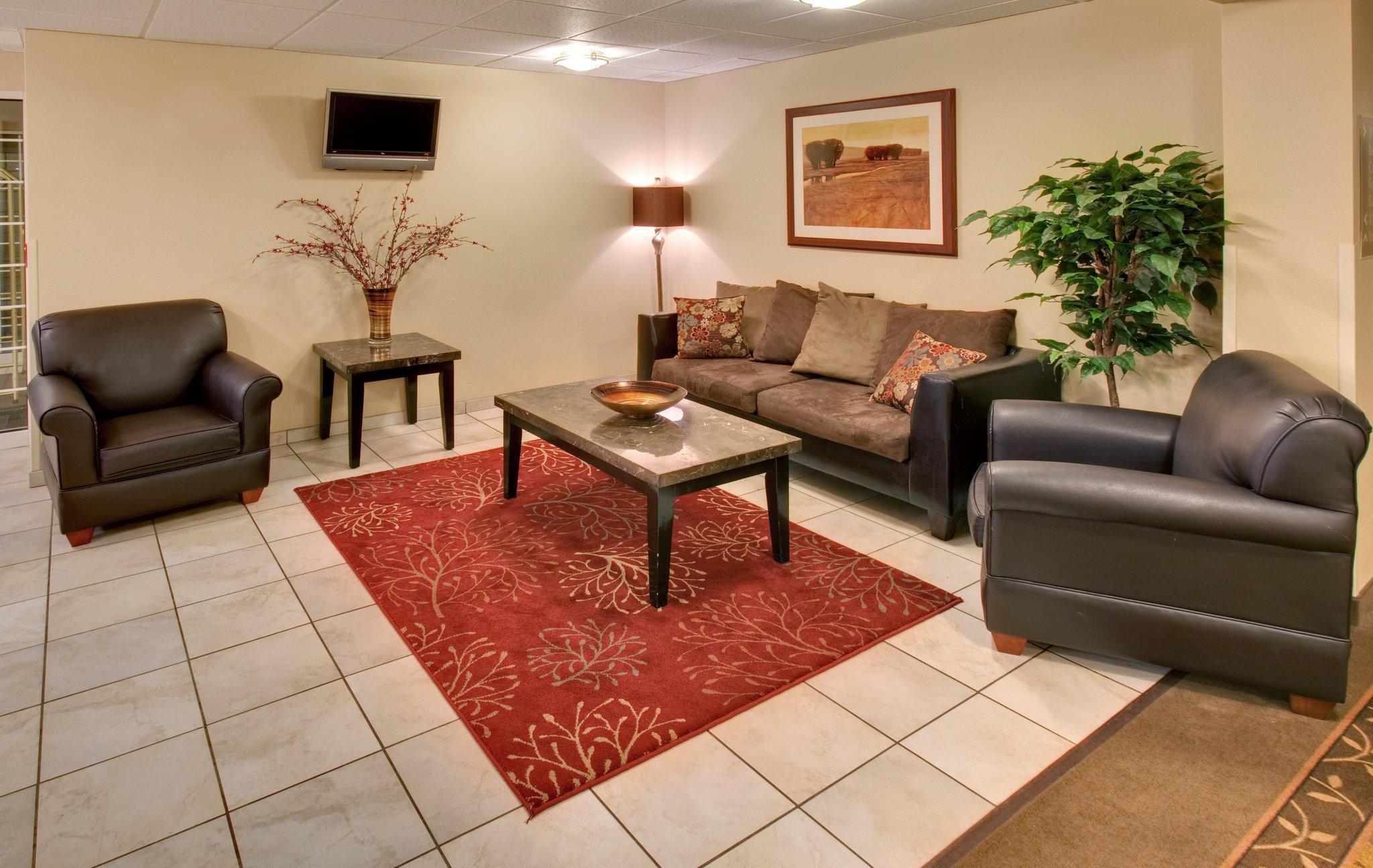Candlewood Suites Lincoln By Ihg Esterno foto