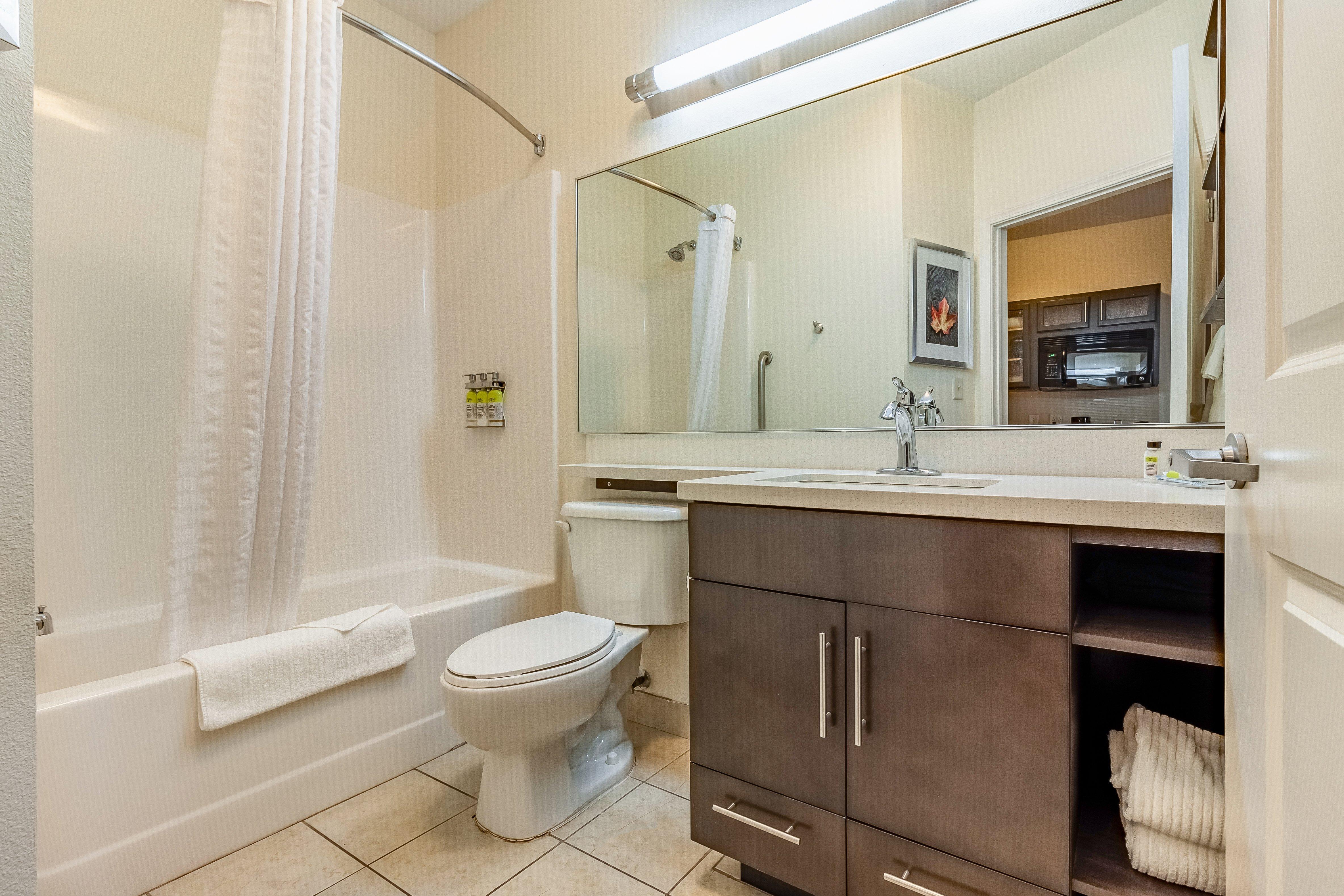 Candlewood Suites Lincoln By Ihg Esterno foto