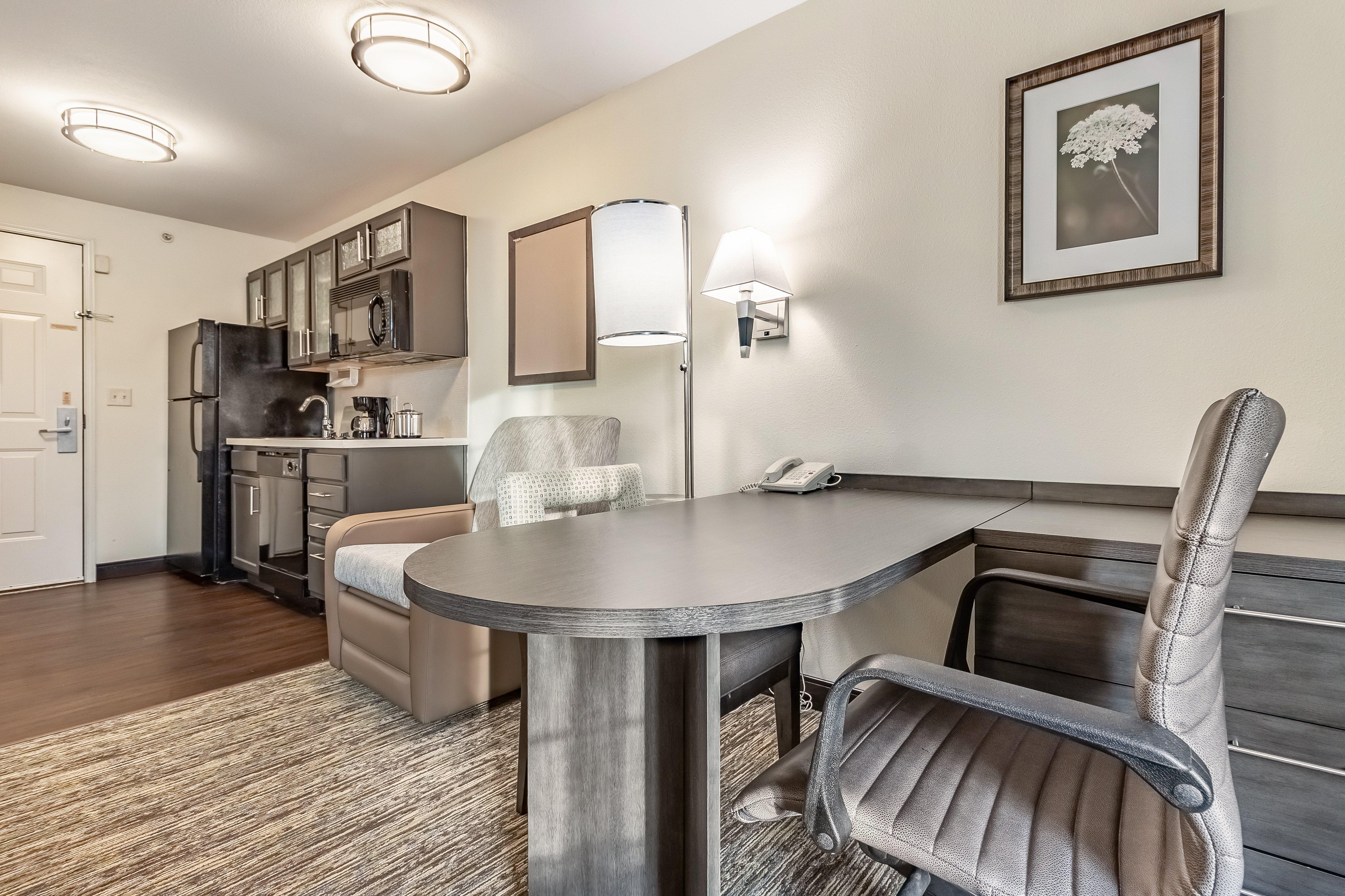Candlewood Suites Lincoln By Ihg Esterno foto