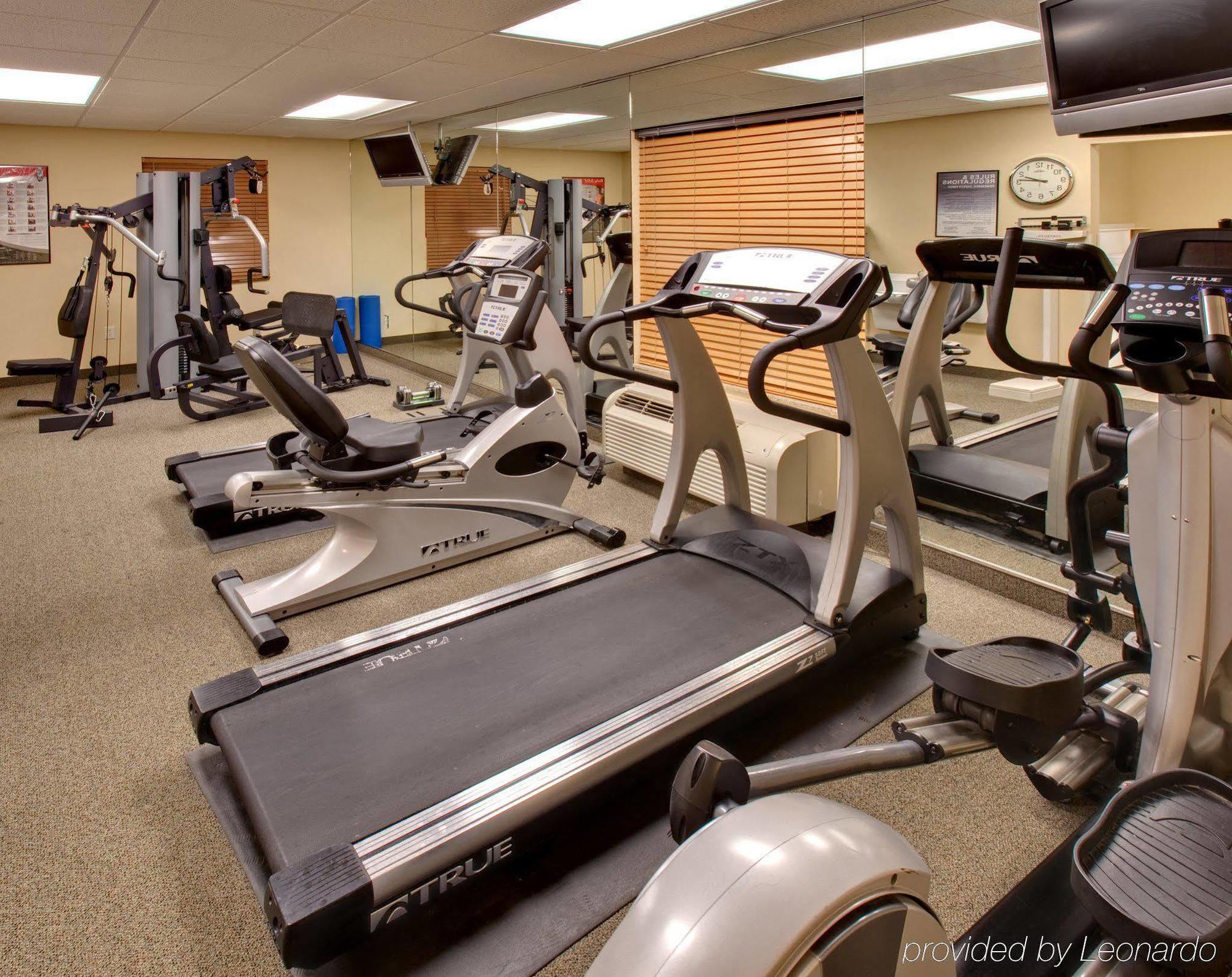 Candlewood Suites Lincoln By Ihg Esterno foto