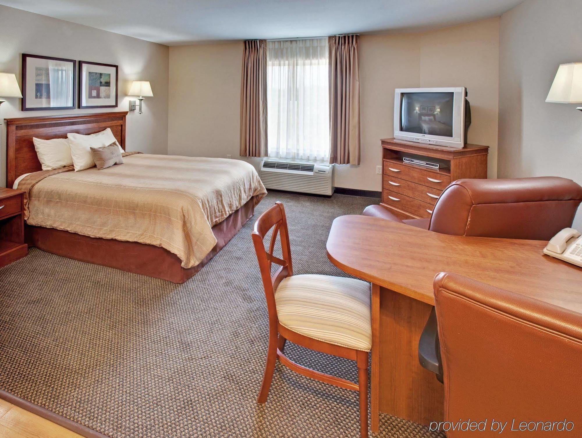 Candlewood Suites Lincoln By Ihg Esterno foto