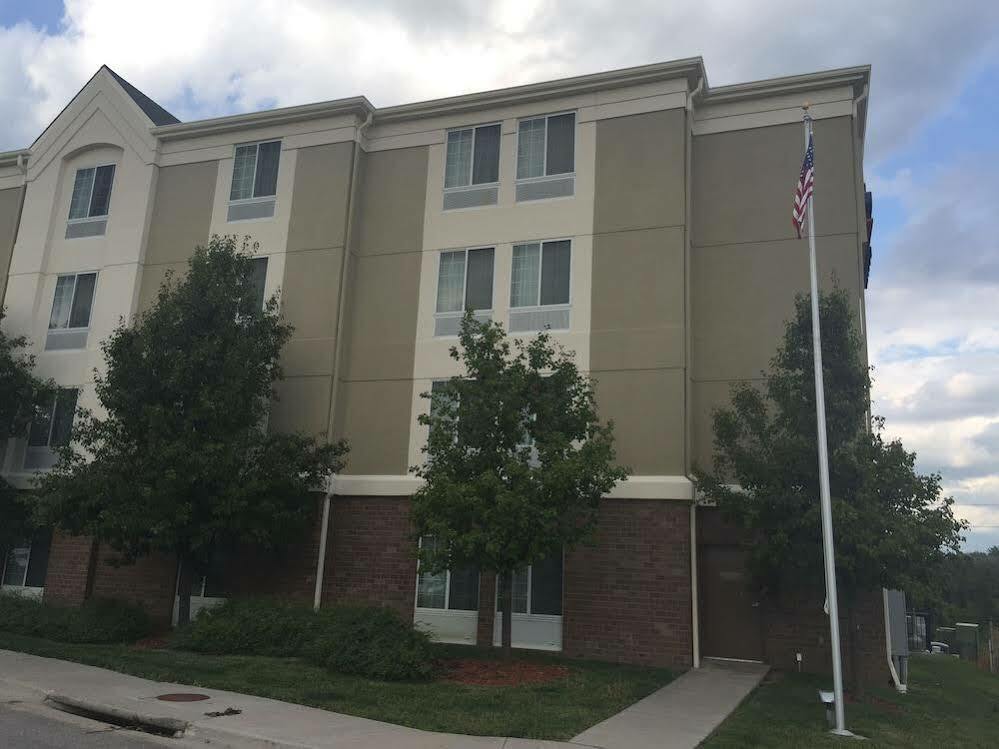 Candlewood Suites Lincoln By Ihg Esterno foto