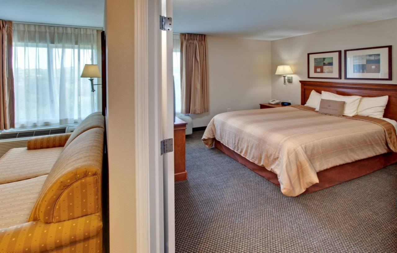Candlewood Suites Lincoln By Ihg Esterno foto
